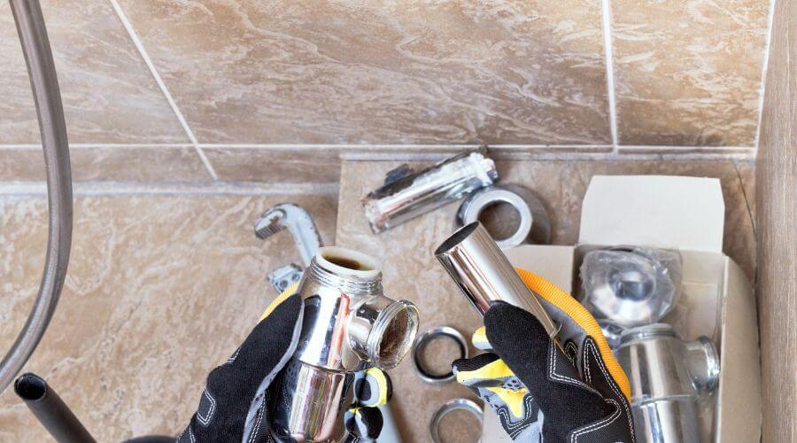 Professional gutter cleaning in Absaraka, ND